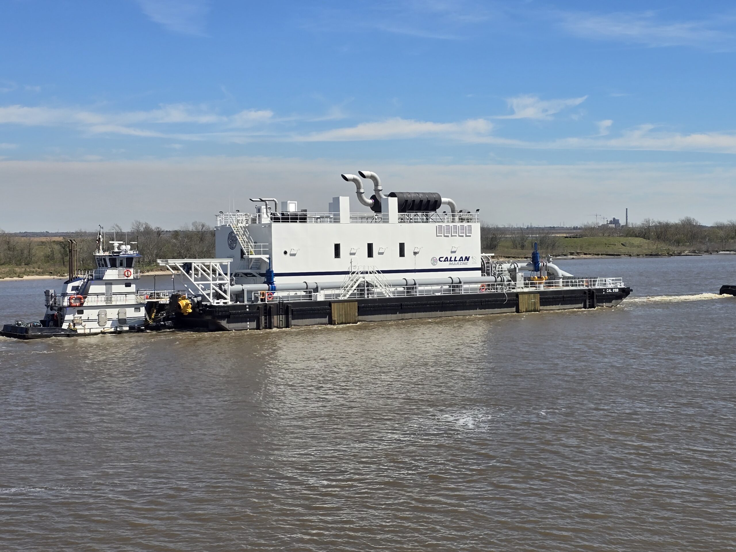 Callan Marine dredge underway, powered by REINTJES dredge-pump gearboxes